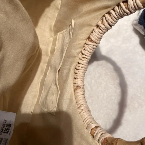 NWT straw bags 2 pcs set - Picture 3 of 6